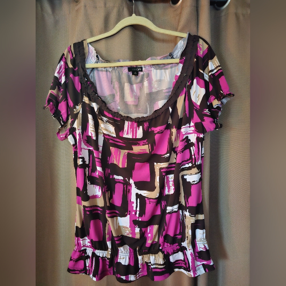 east5th Fuscia, brown, tan & white blouse. Boat style neck. Elastic at waist